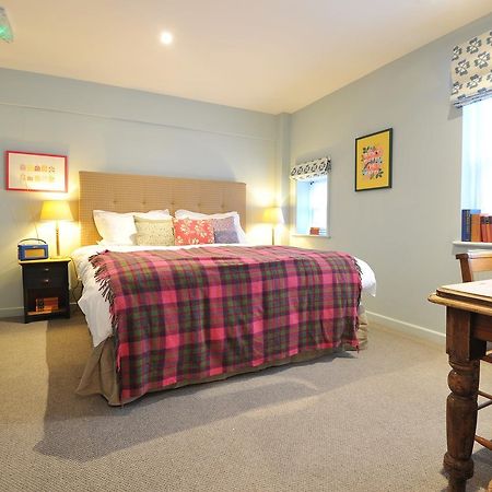The Narrowboat Hotel Reading Exterior photo